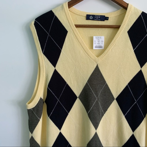 J. Crew Men Yellow Argyle V-Neck Golf Vest - Picture 2 of 5